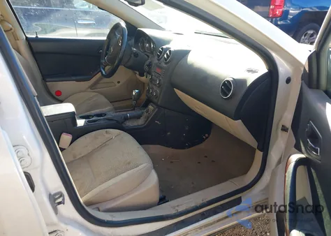 2009 Pontiac G6 z USA, uszkodzony, nr VIN 1G2ZG57N894222250